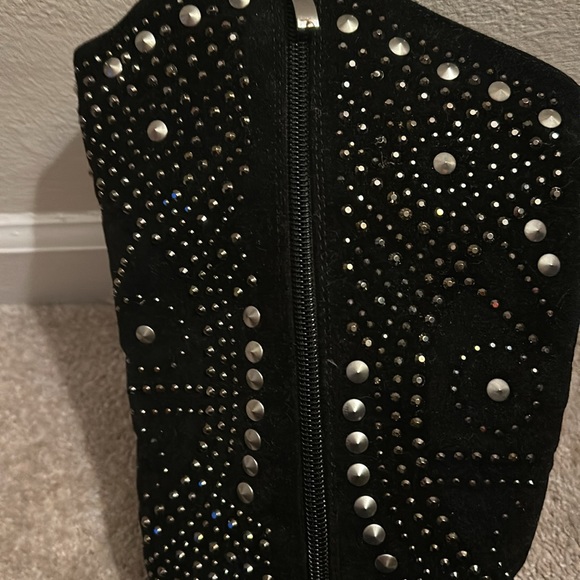 Size 7.5 Venus studded black heel boot. Never been worn. - Picture 3 of 5